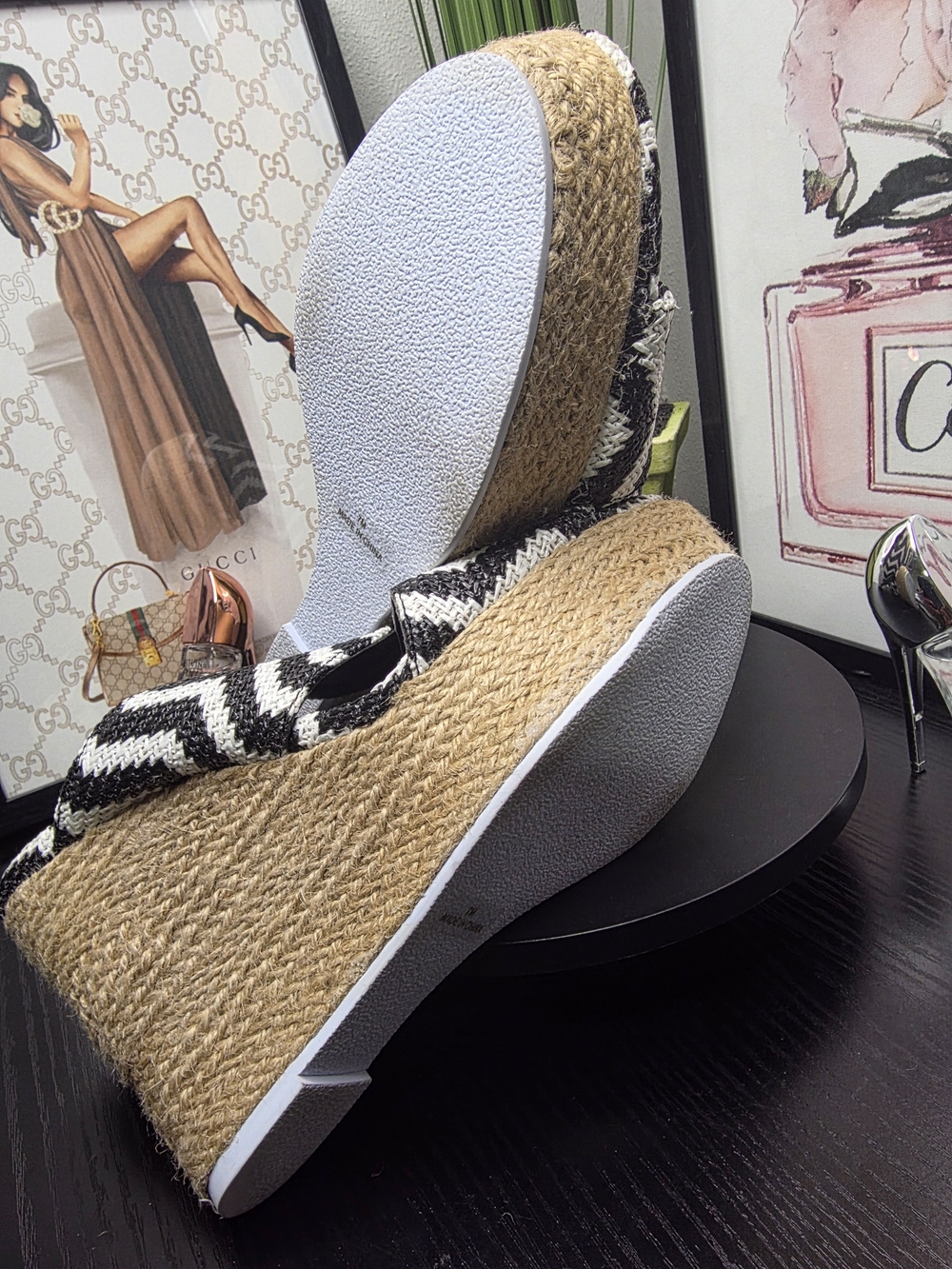 Rampage Black & White Woven Chevron Wedge Sandals - Picture 6 of 7